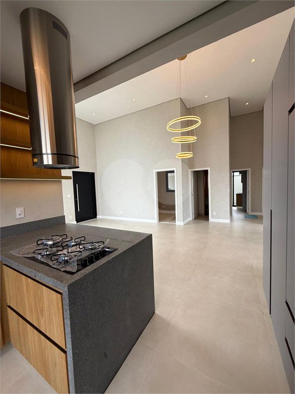 Casa à venda com 3 suítes no condomínio Piemonte, Indaiatuba - SP