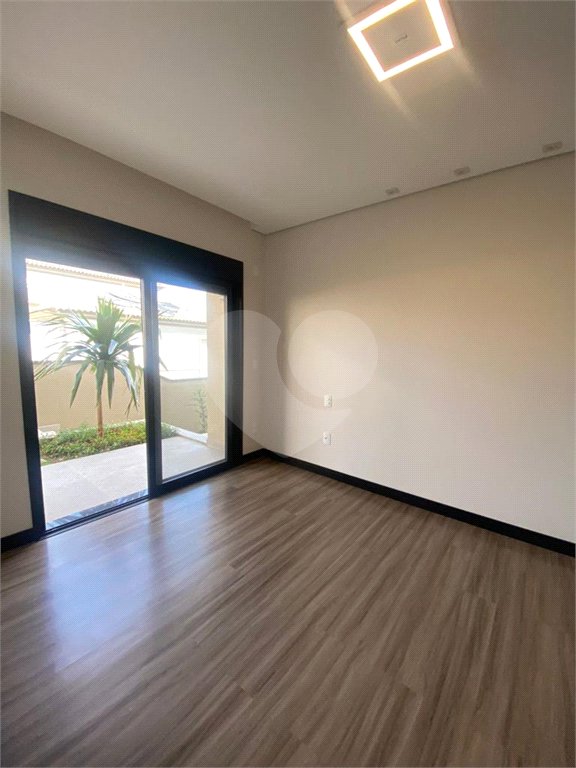 Casa à venda com 4 suítes no condomínio Campo de Toscana, Vinhedo - SP