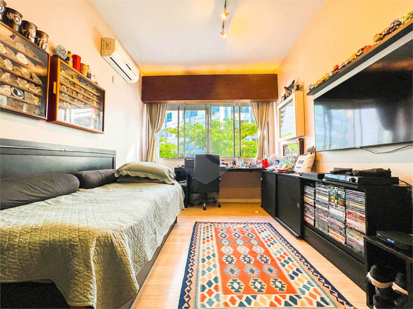 Apartamento à venda com 4 quartos, sendo 1 suíte, em Copacabana, Rio de Janeiro, RJ