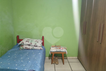 Casa à venda com 3 quartos em Vila Vieira (vila Xavier), Araraquara, SP