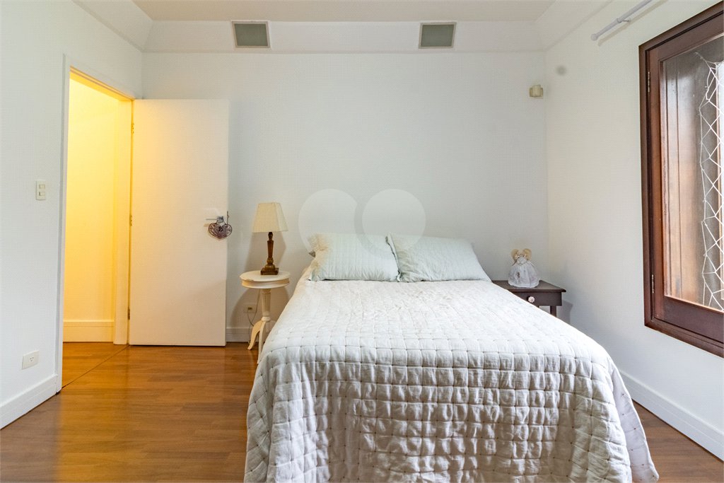 Casa à venda com 3 quartos, sendo 1 suíte, em Jardim Paulistano, São Paulo, SP