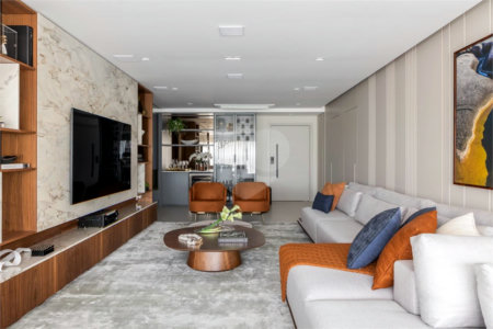 Apartamento à venda com 4 quartos, sendo 2 suítes,  em Vila Mariana, São Paulo, SP