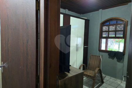 Casa à venda com 2 quartos, sendo 1 suíte, em Ressaca, Atibaia, SP