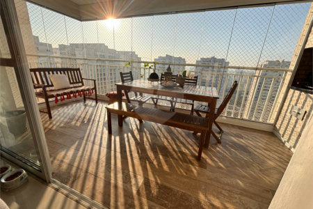 Apartamento à venda com 3 quartos, sendo 1 suíte, no Centro, São Bernardo do Campo, SP