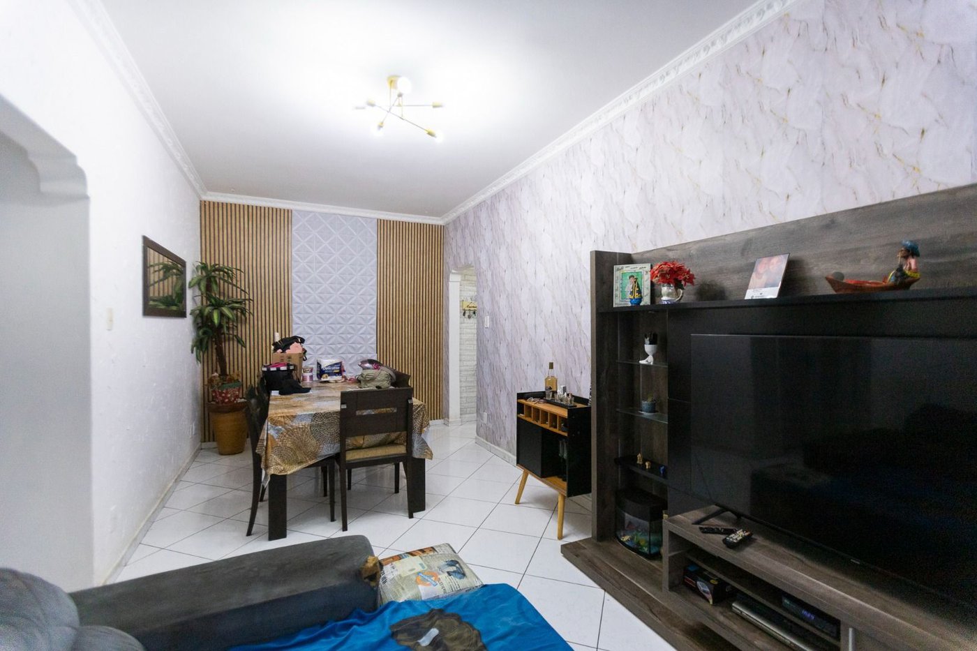 Apartamento com 2 dormitórios à venda, 65 m² por R$ 410.000,00 - Embaré - Santos/SP