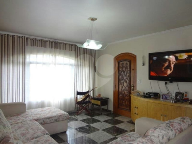 Sobrado à venda com 3 quartos, sendo 1 suíte,  em Santana, São Paulo, SP