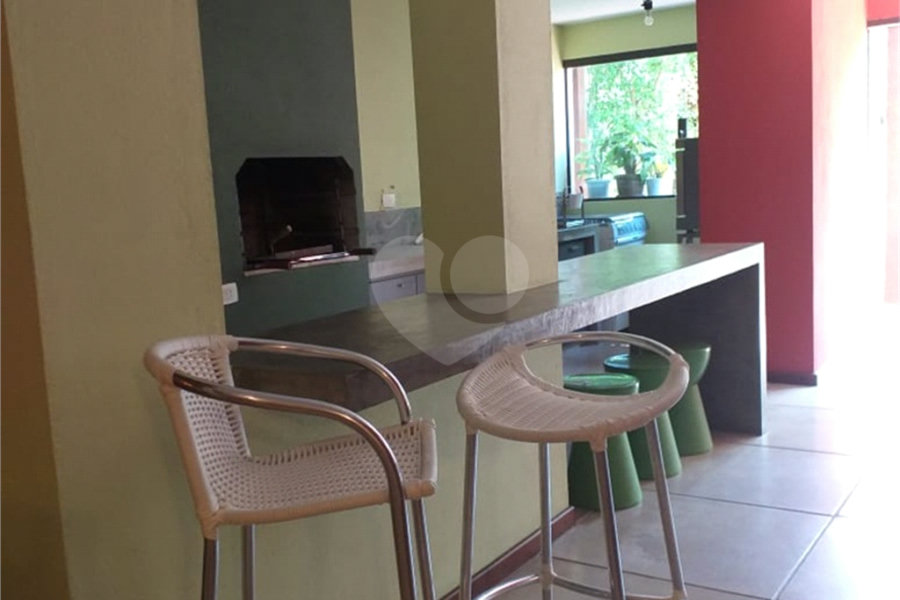 Sobrado à venda com 4 quartos, sendo 3 suítes, em Palmas do Tremembé, São Paulo, SP