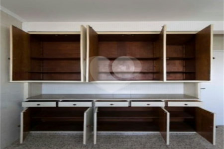Apartamento à venda com 3 quartos, sendo 2 suítes, em Cambuci, São Paulo, SP
