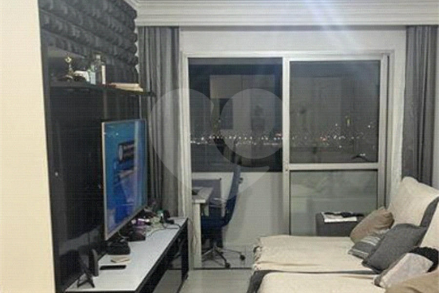 Apartamento à venda com 3 quartos, sendo 1 suíte,  em Freguesia do Ó, São Paulo, SP