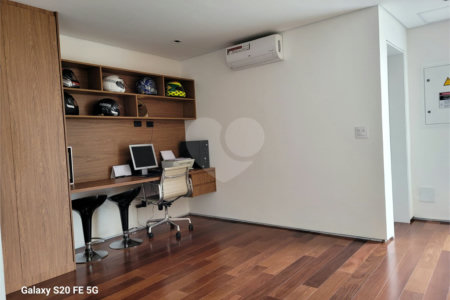Casa à venda com 3 suítes em Jardim Prudência, São Paulo, SP
