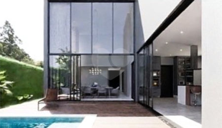Casa à venda com 4 suítes no condomínio Genesis 2, Santana de Parnaíba - SP