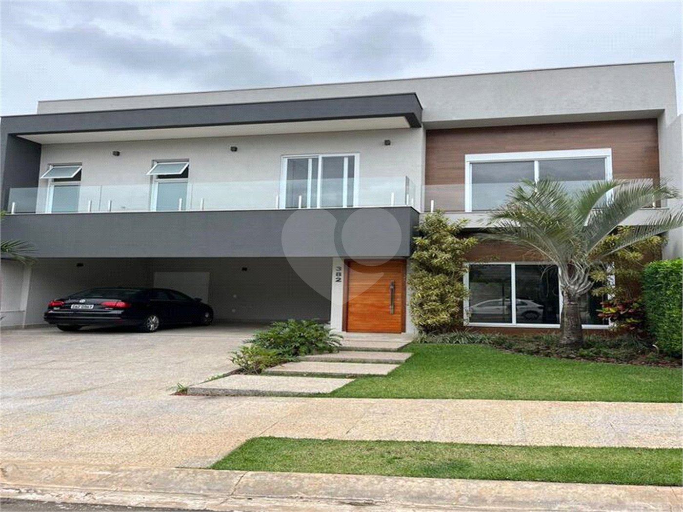 Casa à venda com 3 suítes no condomínio Jardim Residencial Dona Lucilla, Indaiatuba - SP