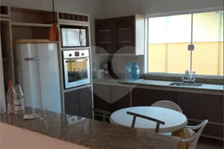Casa à venda com 2 quartos, sendo 1 suíte, no Centro (itupeva), Itupeva, SP