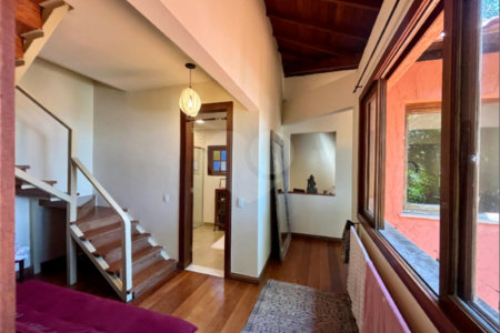Casa à venda com 4 quartos, sendo 1 suíte, em Lagoa, Rio de Janeiro, RJ