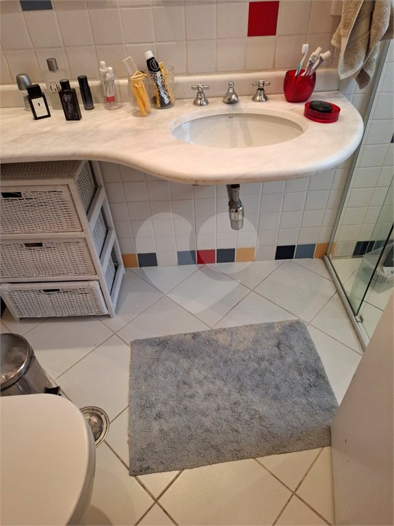 Apartamento à venda com 4 quartos, sendo 2 suítes,  em Brooklin Paulista, São Paulo, SP