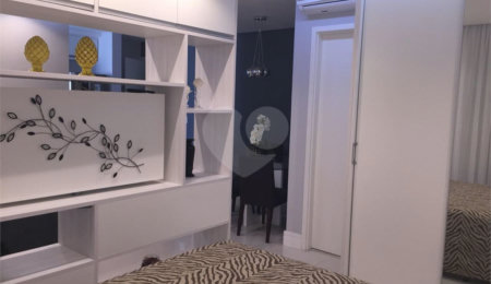 Apartamento à venda com 1 suíte em Vila Gertrudes, São Paulo, SP