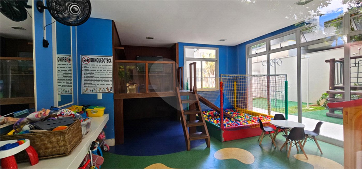 Apartamento à venda com 3 quartos, sendo 1 suíte, em Água Branca, São Paulo, SP