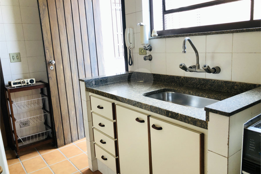 Sobrado à venda com 2 quartos em Santana, São Paulo, SP