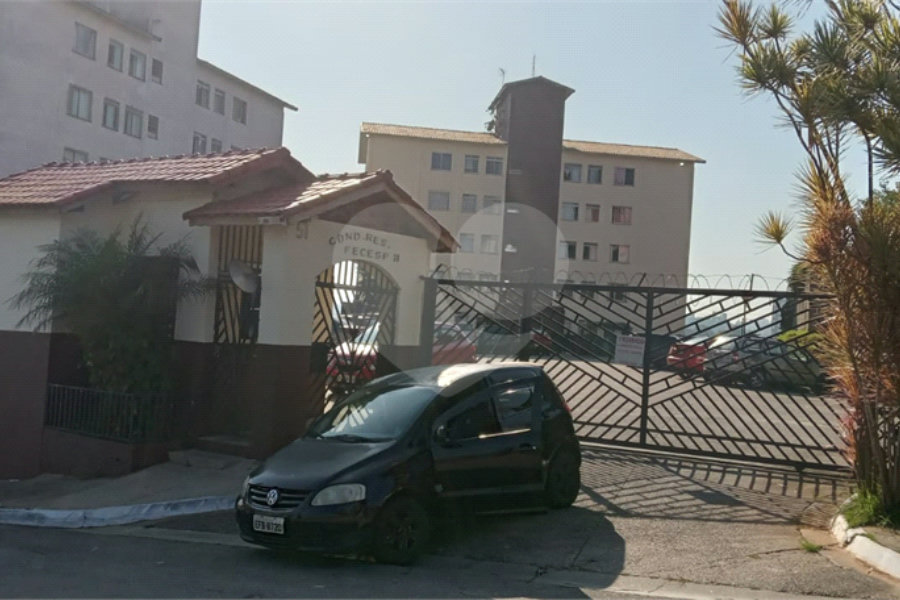Apartamento à venda com 2 quartos em Cidade Tiradentes, São Paulo, SP