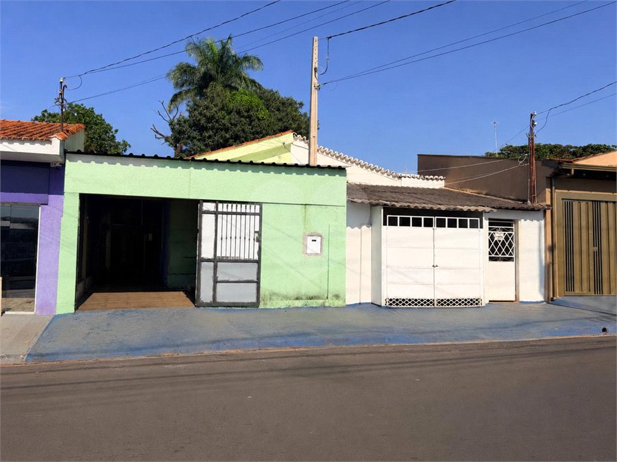 Casa à venda com 2 quartos em Ipiranga, Ribeirão Preto, SP