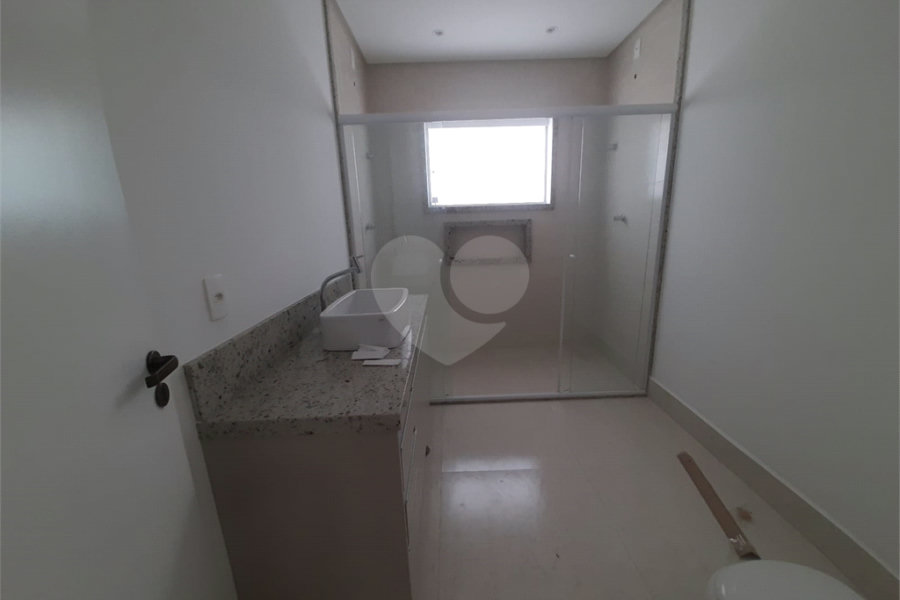 Sobrado à venda com 4 quartos, sendo 3 suítes, em Jardim São Paulo(zona Norte), São Paulo, SP