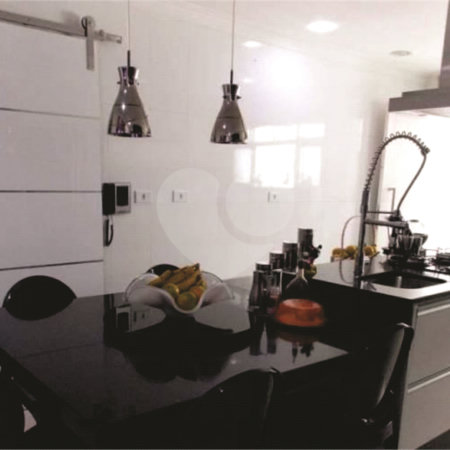 Sobrado à venda com 3 quartos, sendo 1 suíte,  em Vila Maria Alta, São Paulo, SP