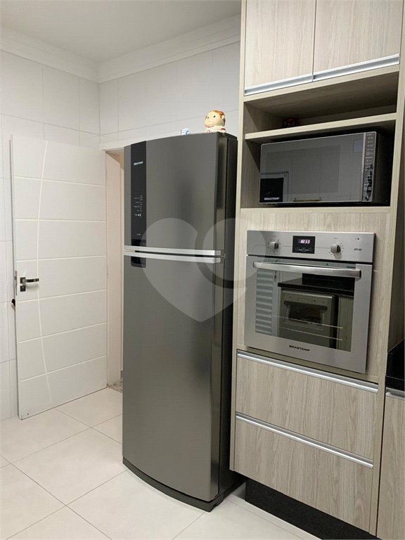 Sobrado à venda com 3 quartos, sendo 1 suíte,  em Vila Gumercindo, São Paulo, SP