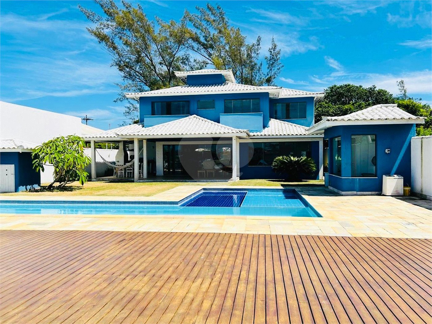 Casa para alugar com 5 quartos, sendo 4 suítes, em Marina, Armação dos Búzios, RJ