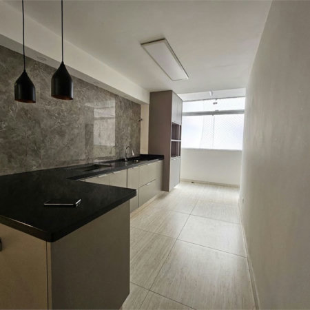 Apartamento com 3 dormitórios à venda, 148 m² por R$ 950.000,00 - José Menino - Santos/SP