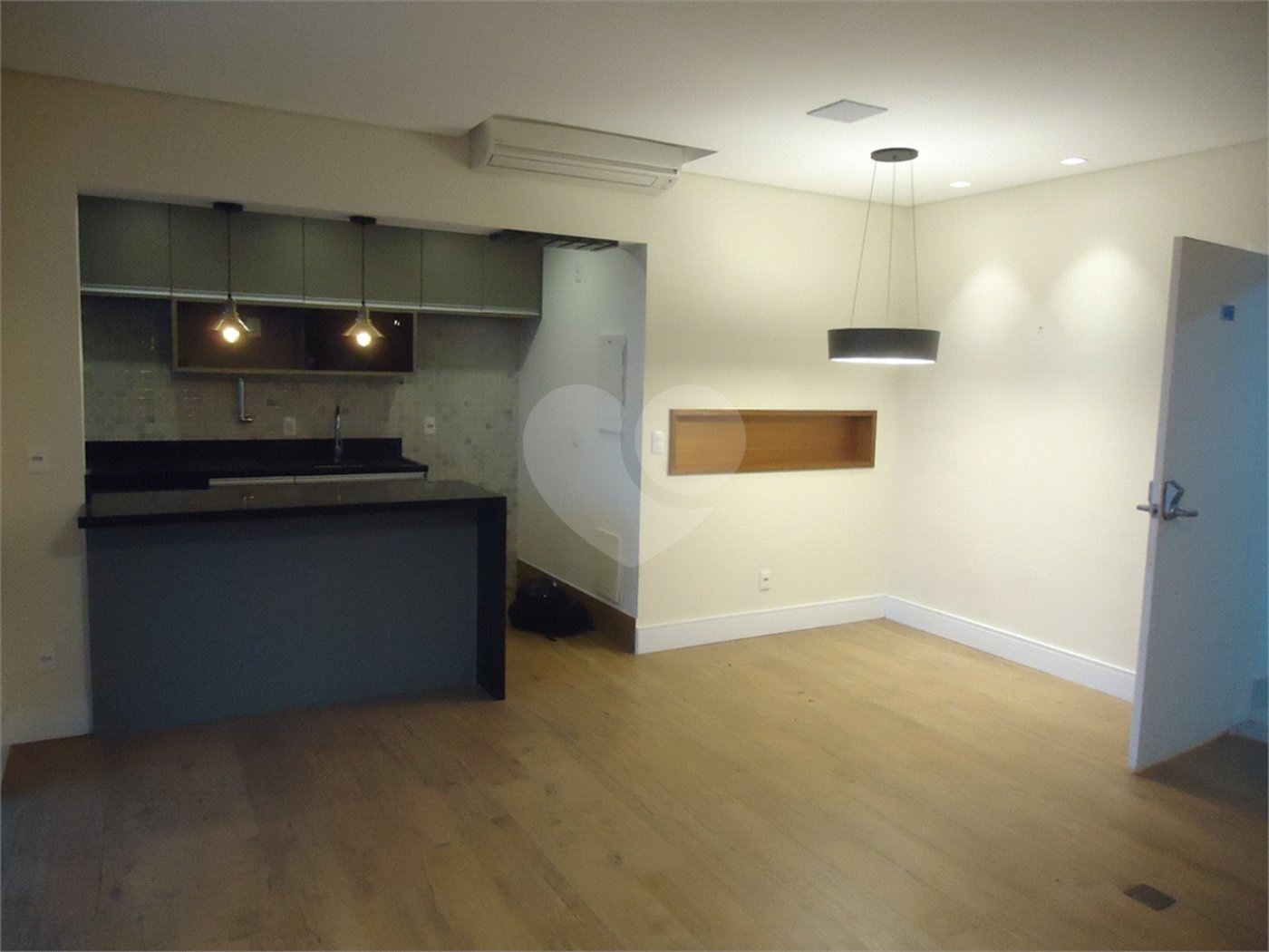 Apartamento para alugar com 2 suítes em Brooklin, São Paulo, SP