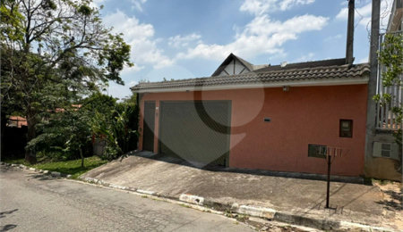Casa Térrea à venda com 3 quartos, sendo 1 suíte,  em Vila Áurea, Poá, SP