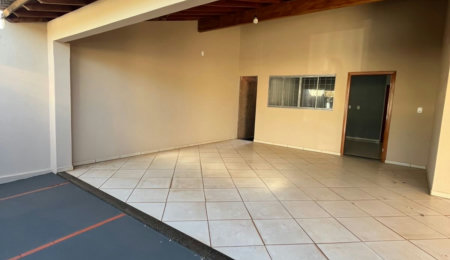 Casa à venda com 4 quartos, sendo 1 suíte,  em Jardim Maristela, Três Lagoas, MS