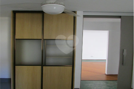 Apartamento à venda com 2 quartos em Vila Olímpia, São Paulo, SP