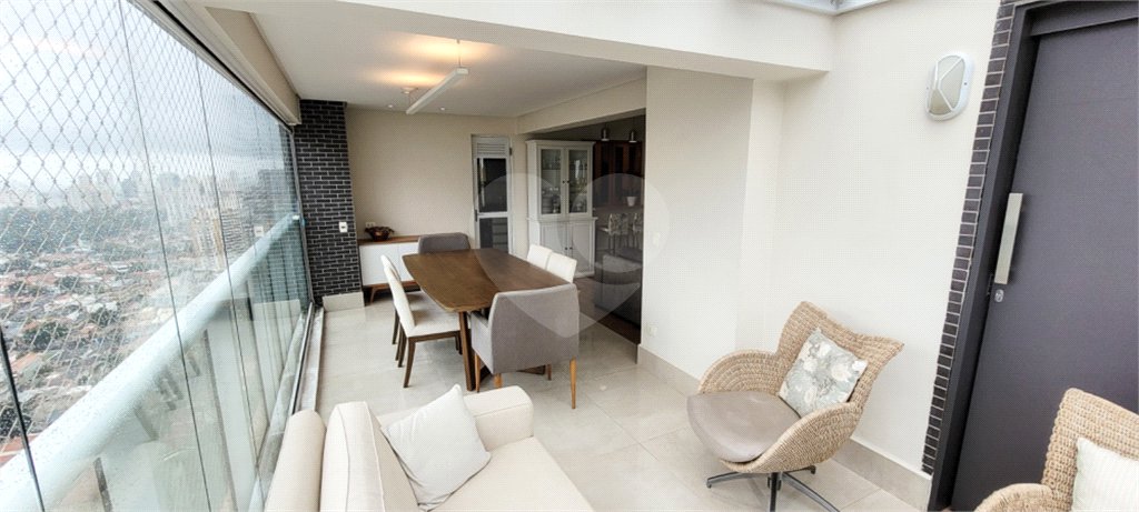 Apartamento à venda com 2 suítes em Vila Mariana, São Paulo, SP