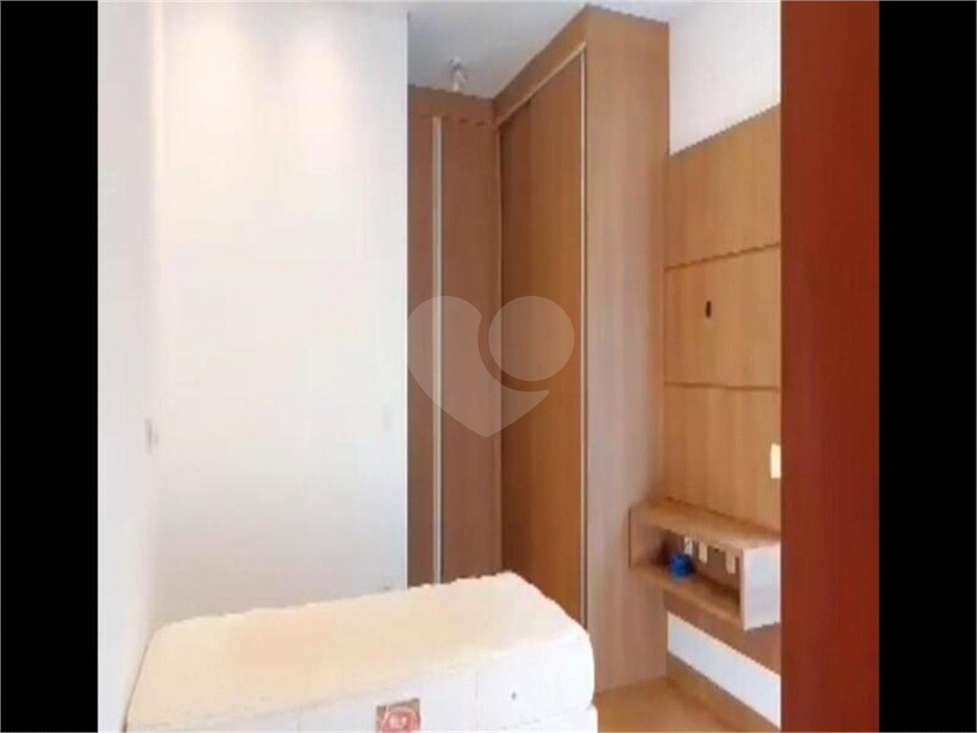 Casa à venda com 3 suítes no condomínio Jardim Reserva Bom Viver de Indaiatuba, Indaiatuba - SP
