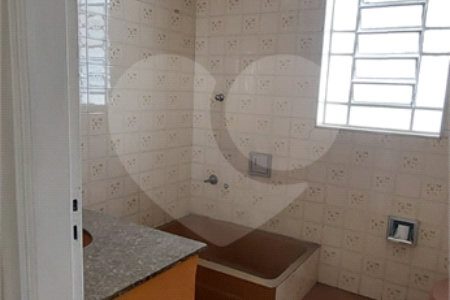 Casa à venda com 4 quartos em Vila Gustavo, São Paulo, SP