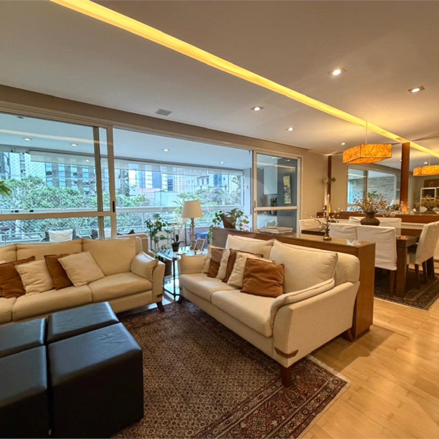 Apartamento à venda com 3 suítes em Itaim Bibi, São Paulo, SP