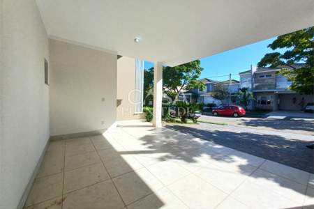 Casa em condomínio à venda com 3 suítes em Iporanga, Sorocaba, SP