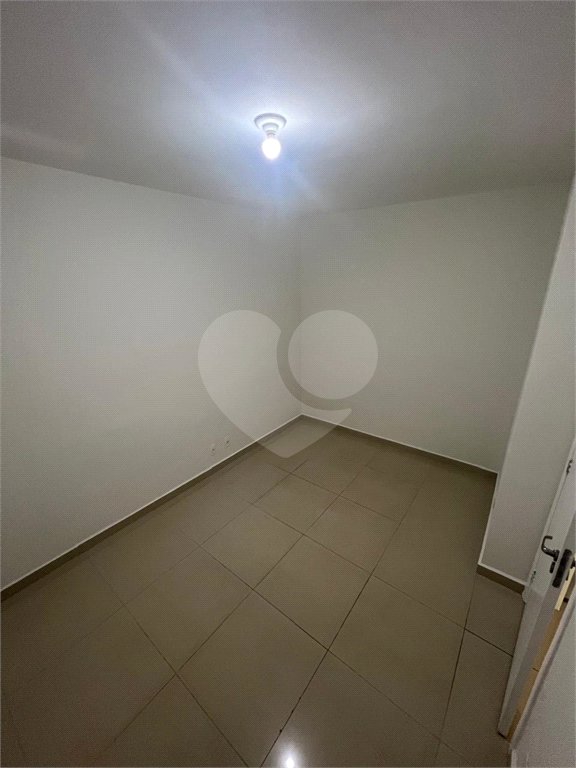 Apartamento à venda com 2 quartos em Jardim São Carlos, Sorocaba, SP