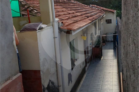 Sobrado à venda com 4 quartos, sendo 1 suíte,  em Vila Guarani (z Sul), São Paulo, SP
