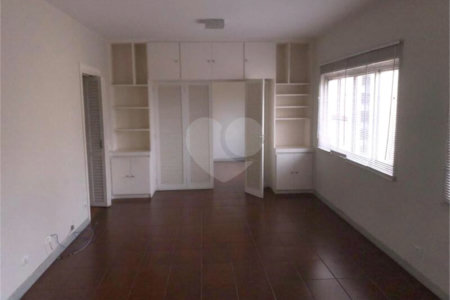 Apartamento à venda com 3 quartos, sendo 1 suíte, em Jardim Paulista, São Paulo, SP