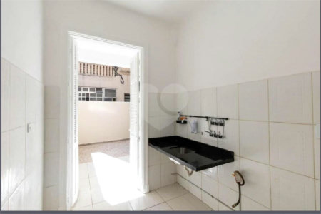 Apartamento à venda com 2 quartos em República, São Paulo, SP