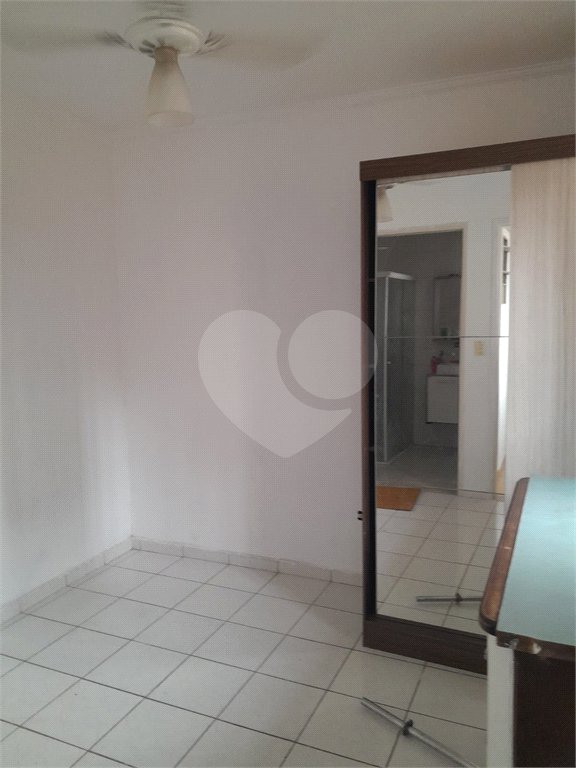 Casa à venda com 2 quartos em Vila Hamburguesa, São Paulo, SP