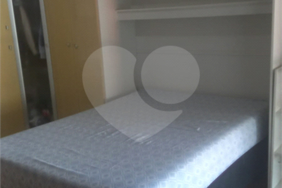 Casa à venda com 5 quartos, sendo 2 suítes, em Jardim Santa Clara, Guarulhos, SP