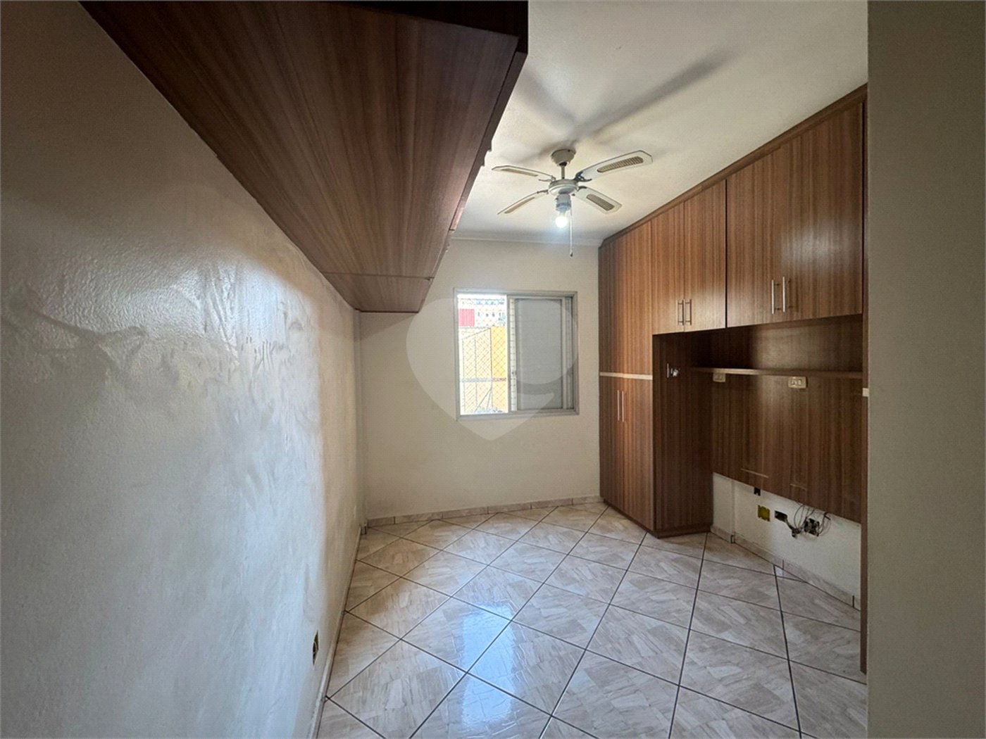 Apartamento à venda com 2 quartos, sendo 1 suíte,  em Camargos, Guarulhos, SP