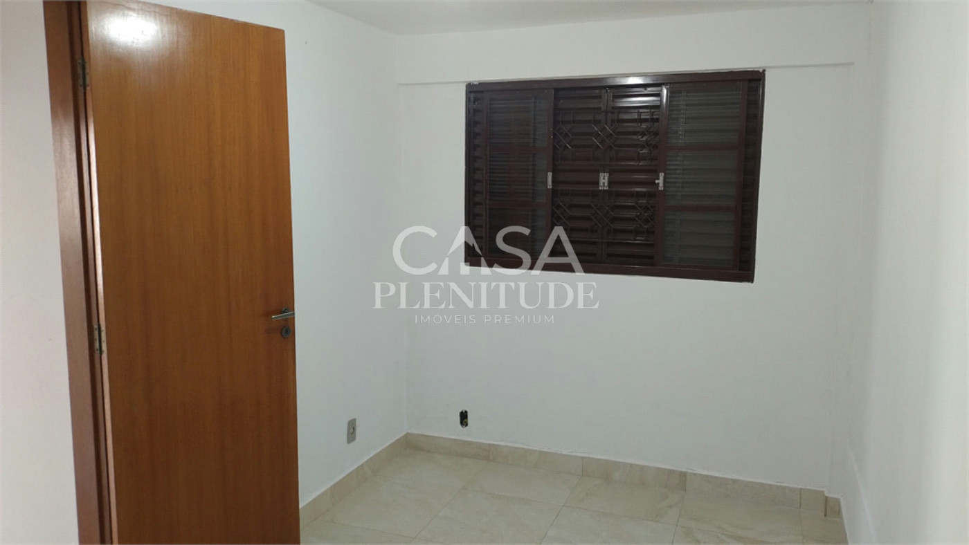 Casa à venda com 4 quartos, sendo 1 suíte, em Jardim Itanguá, Sorocaba, SP