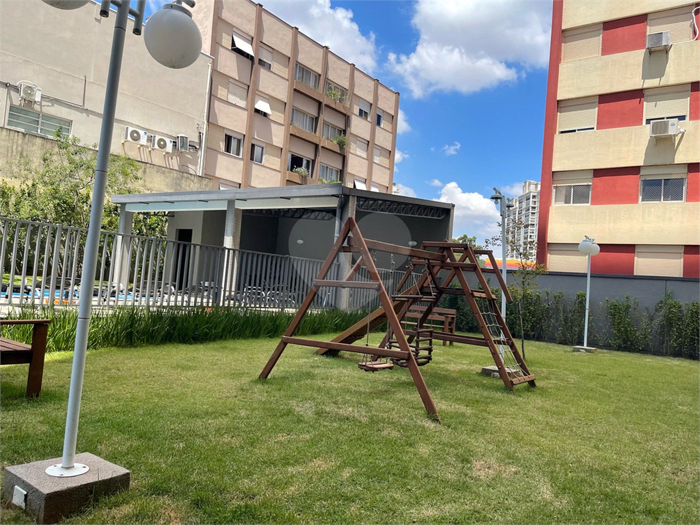 Apartamento à venda com 2 quartos, sendo 1 suíte, em Santa Teresinha, São Paulo, SP