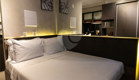 Apartamento à venda ou para alugar com 1 quarto em Pinheiros, São Paulo, SP