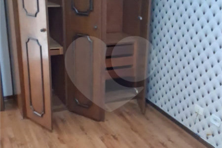 Casa à venda com 3 quartos, sendo 1 suíte,  em Brooklin Paulista, São Paulo, SP