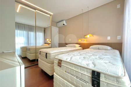 Apartamento à venda com 3 suítes em Jurerê, Florianópolis, SC